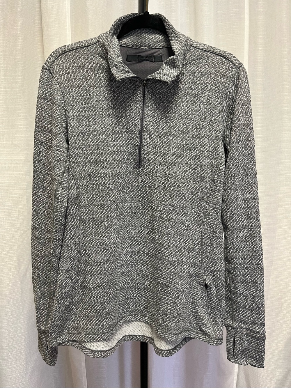 Lululemon Outrun 1/2 Zip Hazy Heather black & white | size small